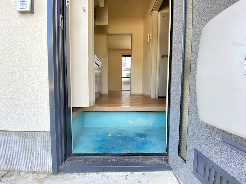 ハピネスM1 玄関
