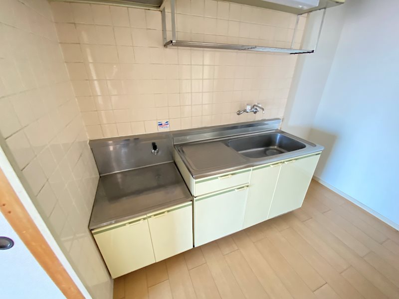 ニューマリッチフジモト キッチン