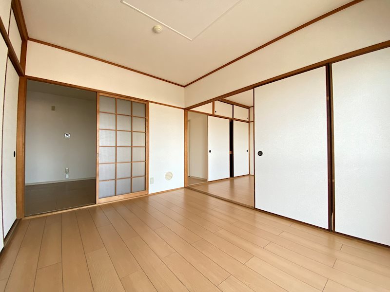 ニューマリッチフジモト ベッドルーム