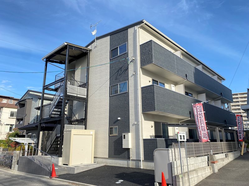 R.side五日市駅前 外観