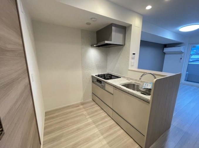 ドゥズィエム串戸 キッチン