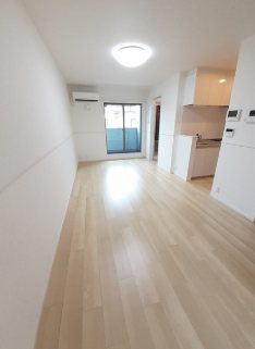 ロータス リビング