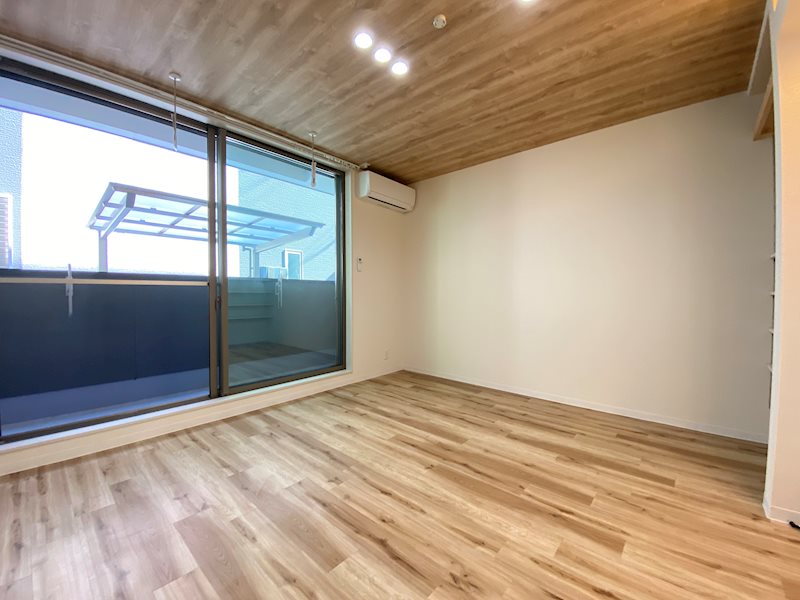 陽樹イブ ベッドルーム