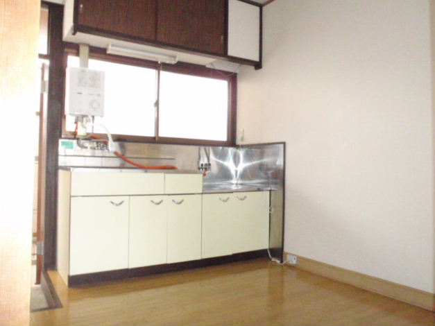 新納アパート　 リビング