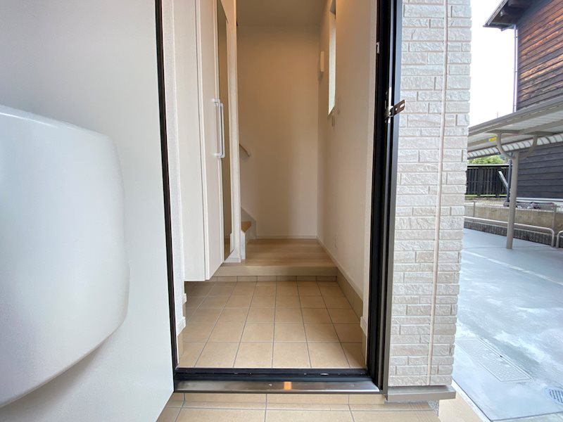 スターマイン　ランド　B 玄関