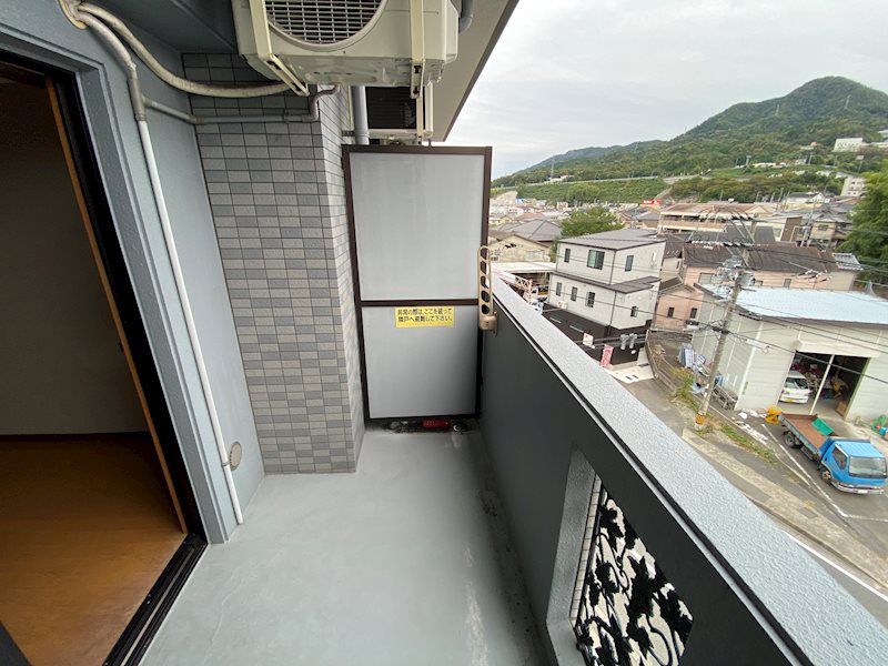 RESIDENCE岩本 ベランダ