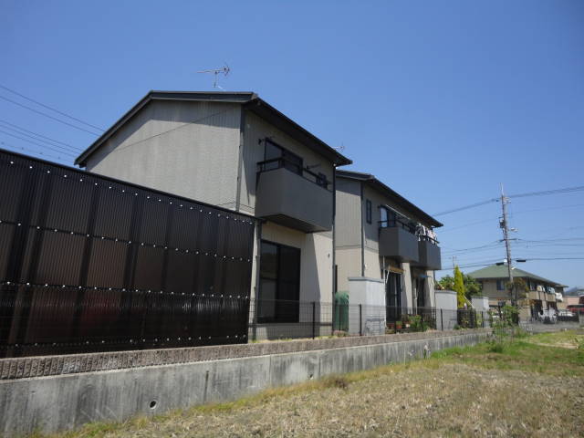 リバーハイツ吉村A棟  外観