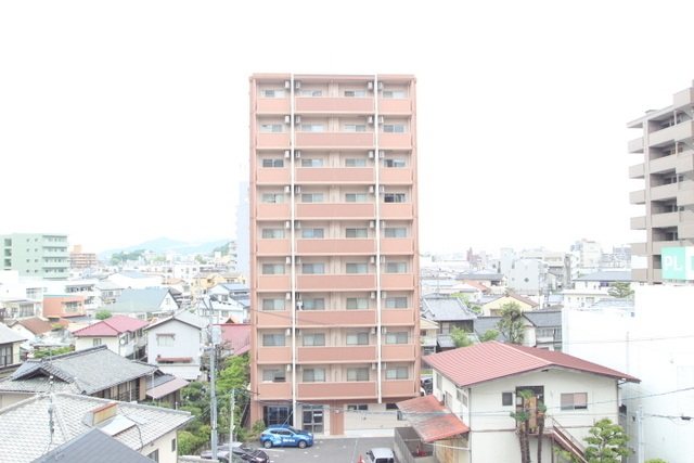 セレッソイシダ 外観