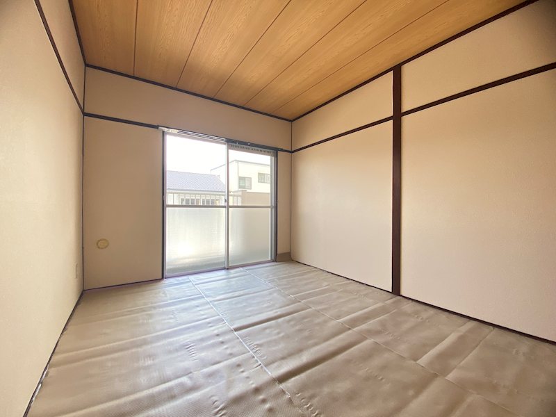 新納マンション ベッドルーム