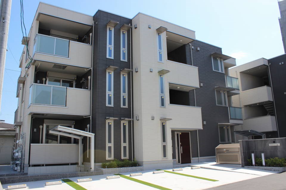 グランテリア楽々園S 202号室 外観