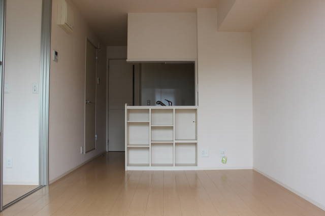 メゾン・ド・CHT  リビング