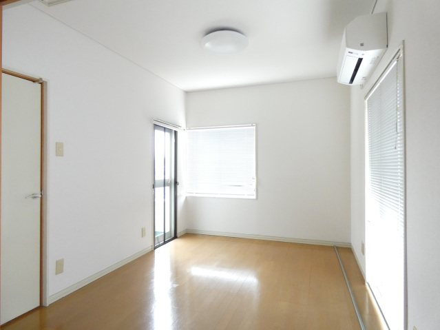井上貸家 ベッドルーム