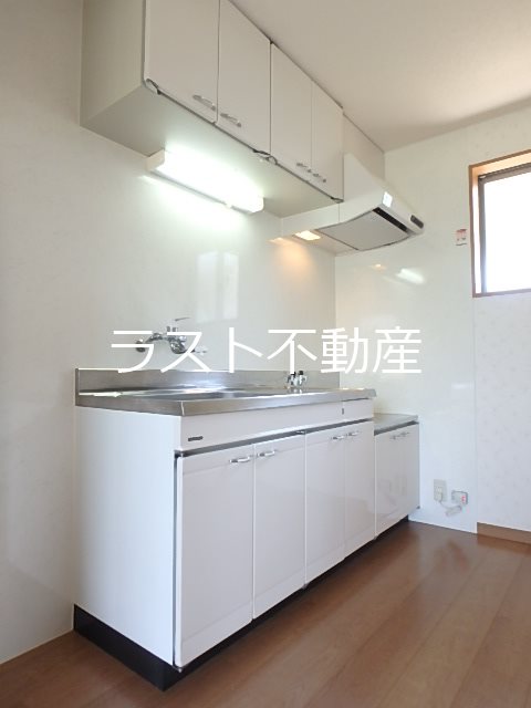サンハイツ京田 キッチン