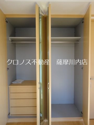 鹿児島県薩摩川内市中郷２丁目 収納
