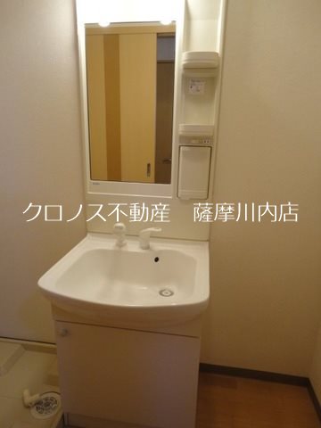 鹿児島県薩摩川内市中郷２丁目 洗面所