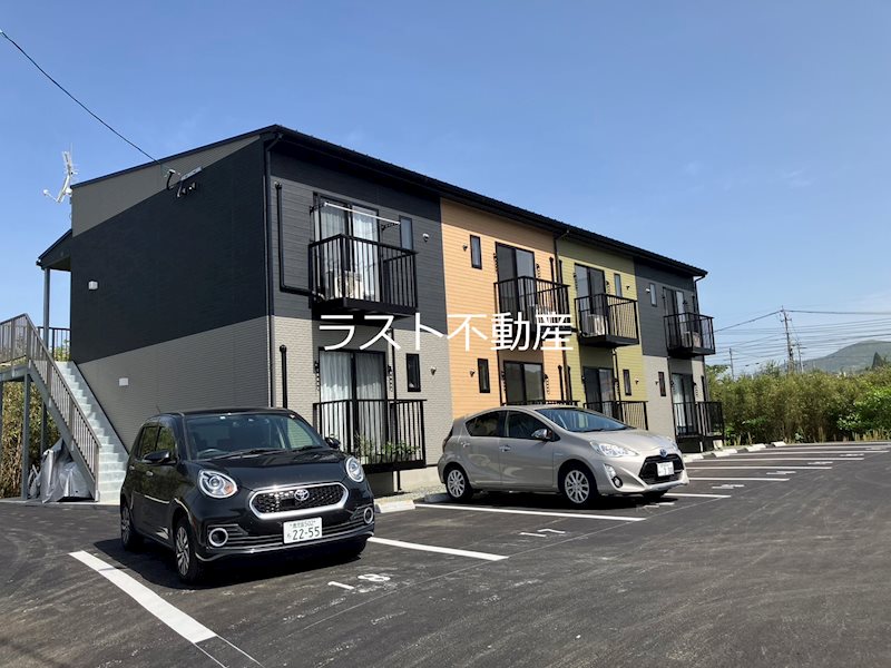 Albero Ⅱ 駐車場