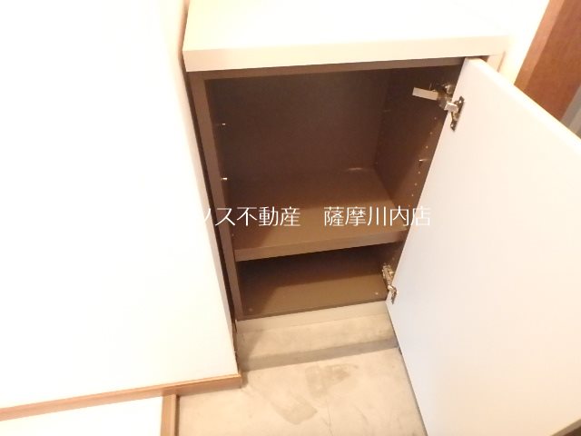 鹿児島県薩摩川内市平佐町 収納