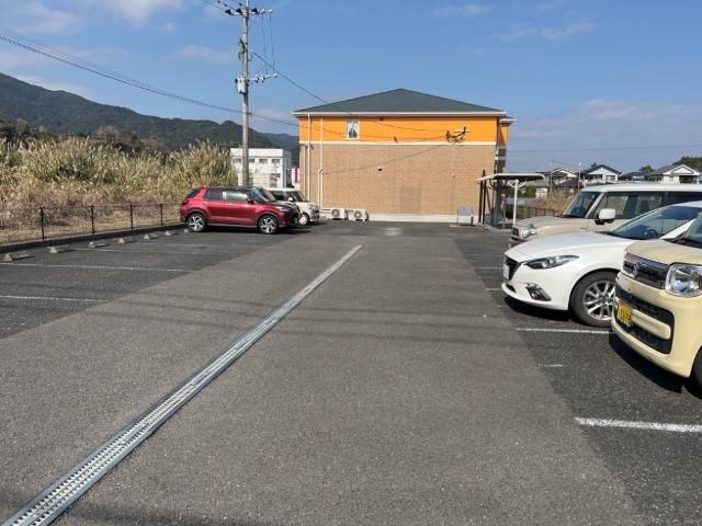 鹿児島県鹿児島市喜入中名町2800-1 駐車場