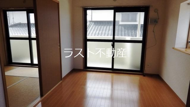 鹿児島県薩摩川内市中郷３丁目 リビング