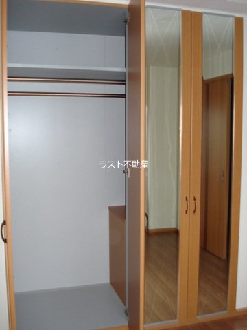 ビレッジマウンテン六弘 収納