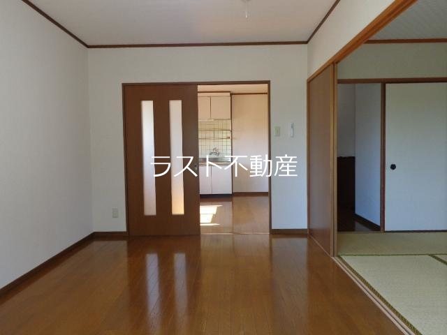コーポ竜Ⅱ リビング