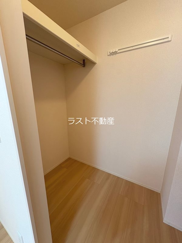 セレーネ中郷 収納