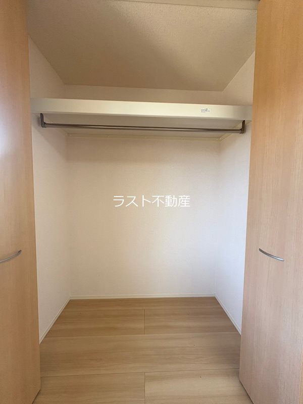 セレーネ中郷 収納