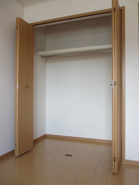 鹿児島県指宿市西方 収納