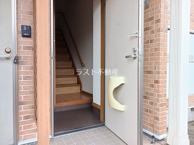 リー・ロアンヌⅡ 玄関