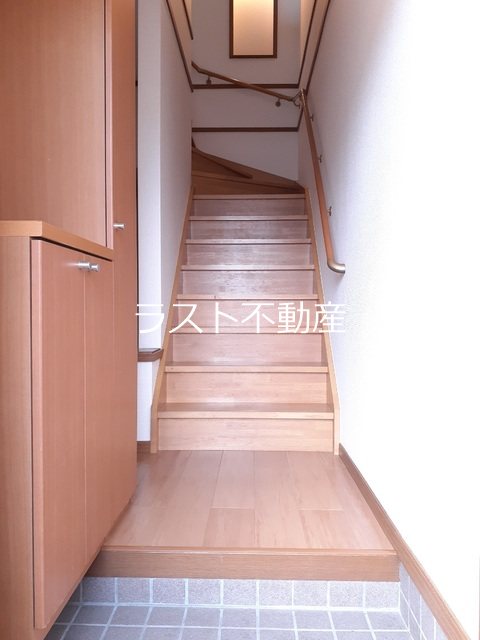 アンティークN 玄関