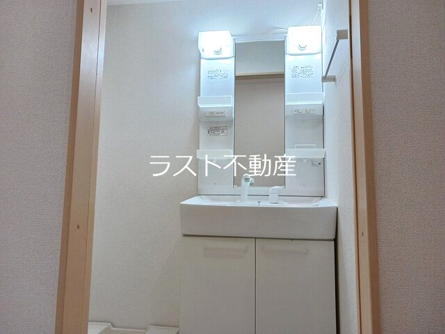 エレガンソーレⅡ 洗面所