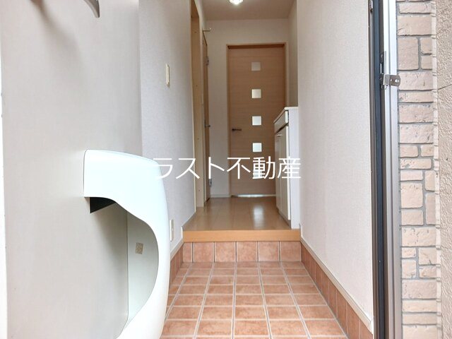 エレガンソーレⅡ 玄関