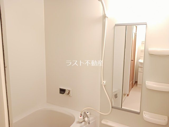 コリーヌ華Ⅱ 風呂画像