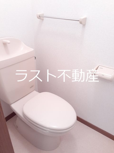 ニーロクセブンⅡ トイレ