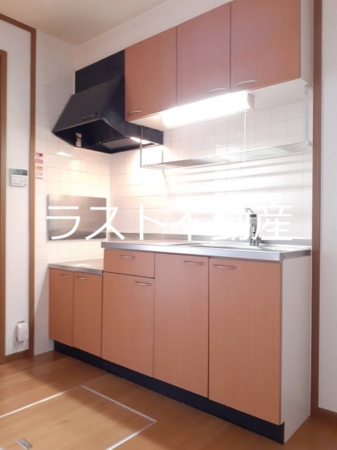 ニーロクセブンⅡ キッチン