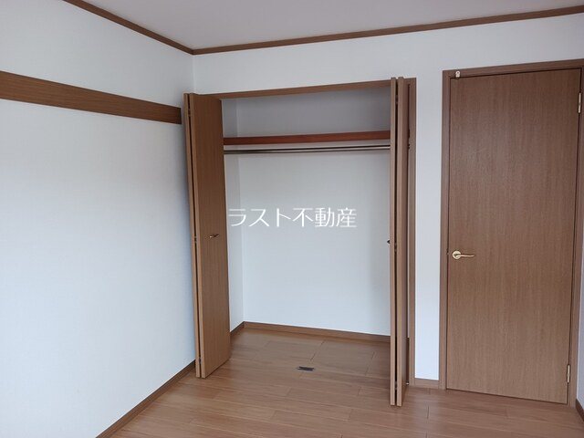 ニーロクセブンⅡ 収納