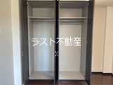 クレシア 収納