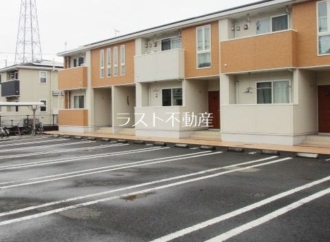 arc-en-ciel A 駐車場