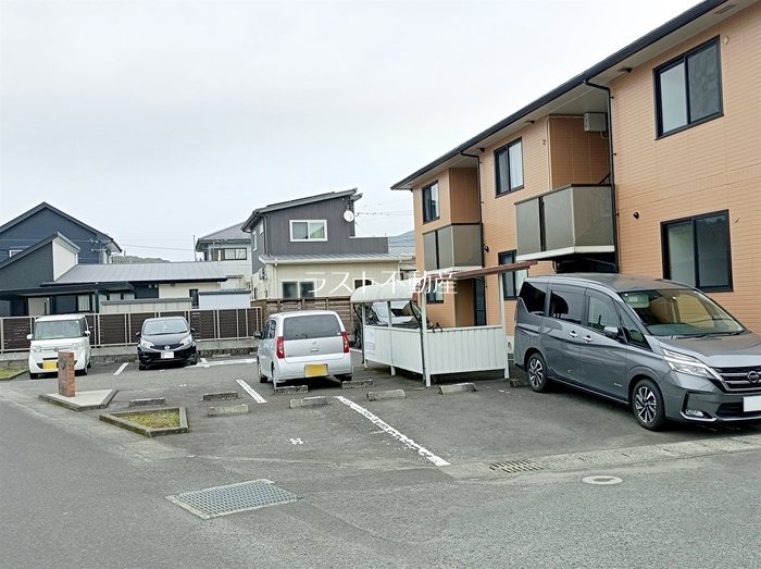セジュールカルチェ 駐車場