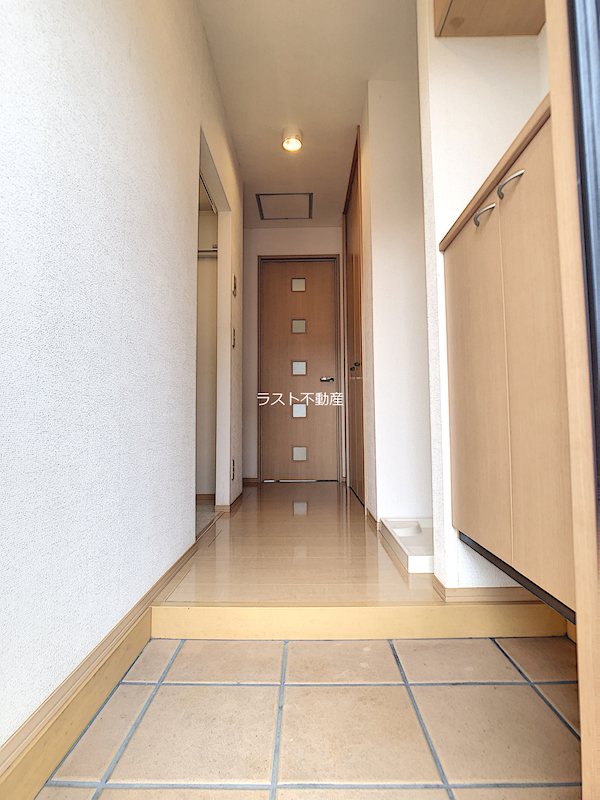 レモングラス 玄関