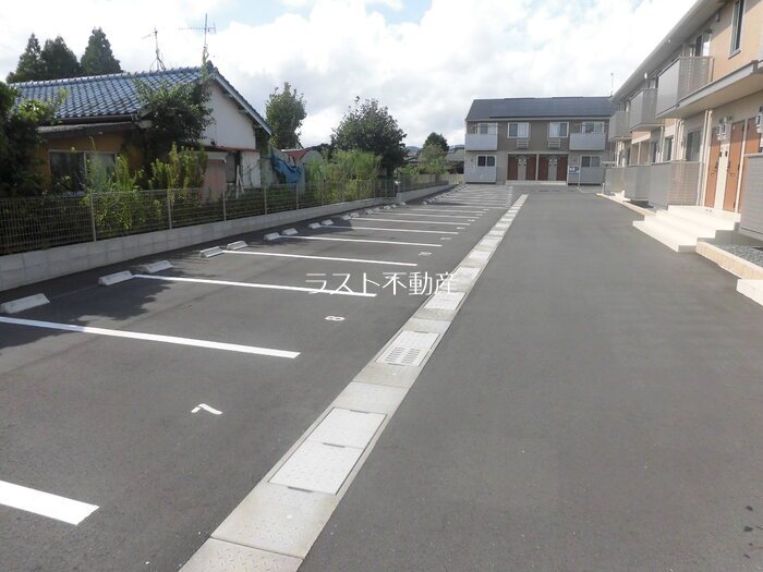 鹿児島県伊佐市大口下殿 駐車場