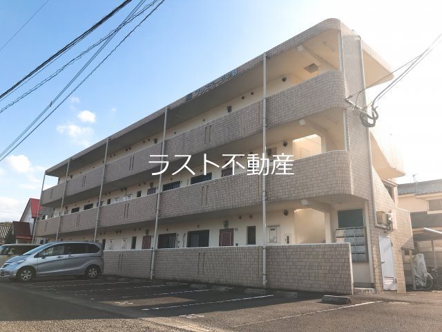 プレステージ中郷 駐車場