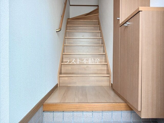 アドバンス銀河の森Ⅱ 玄関