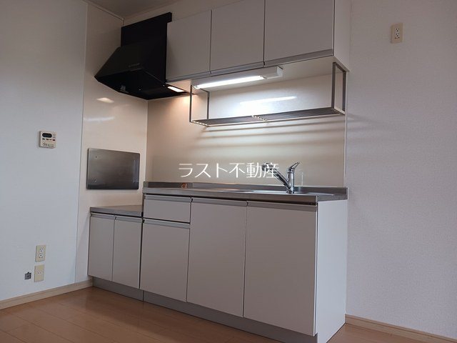 ウエストインA キッチン