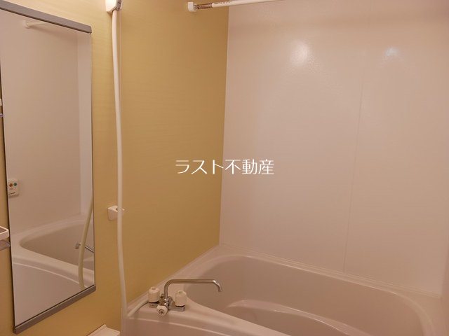 ウエストインA 風呂画像