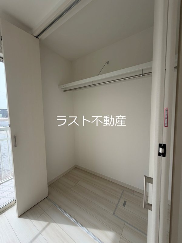 Raptor A 収納