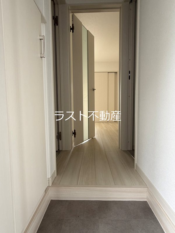 Raptor A 玄関