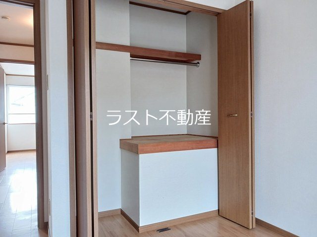 ニーロクセブンⅡ 収納