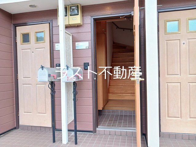 ニーロクセブンⅡ 玄関