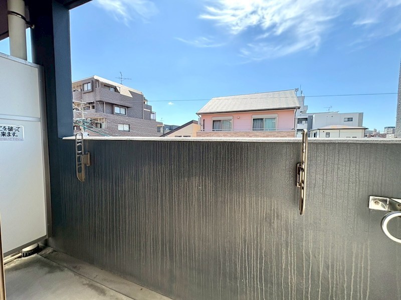鹿児島県鹿児島市下荒田４丁目22-22 ベランダ